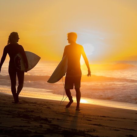 Wellenkind Surfschool Hostel Ла Паред Екстериор снимка