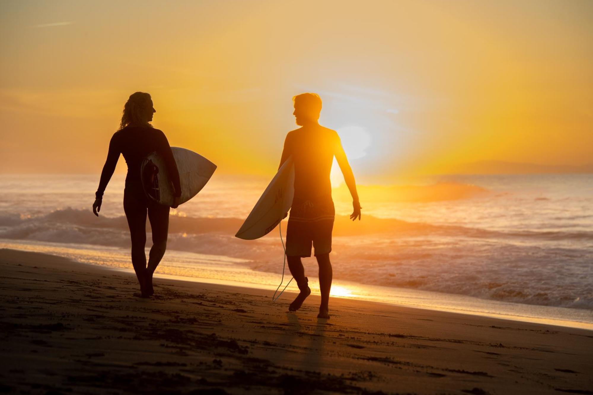 Wellenkind Surfschool Hostel Ла Паред Екстериор снимка